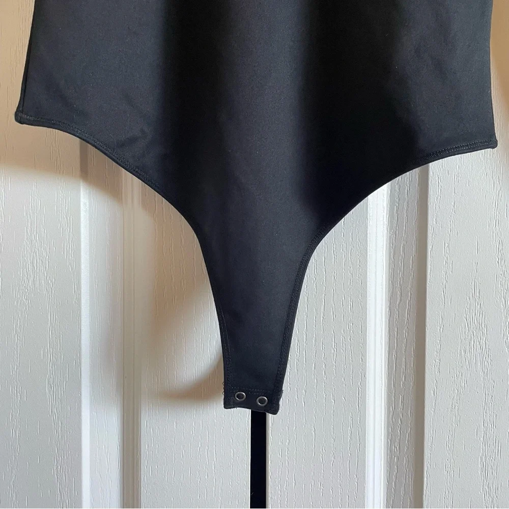 Abercrombie & Fitch Soft Collection Long Sleeve Bodysuit Womens M Black Cutout - Picture 6 of 15